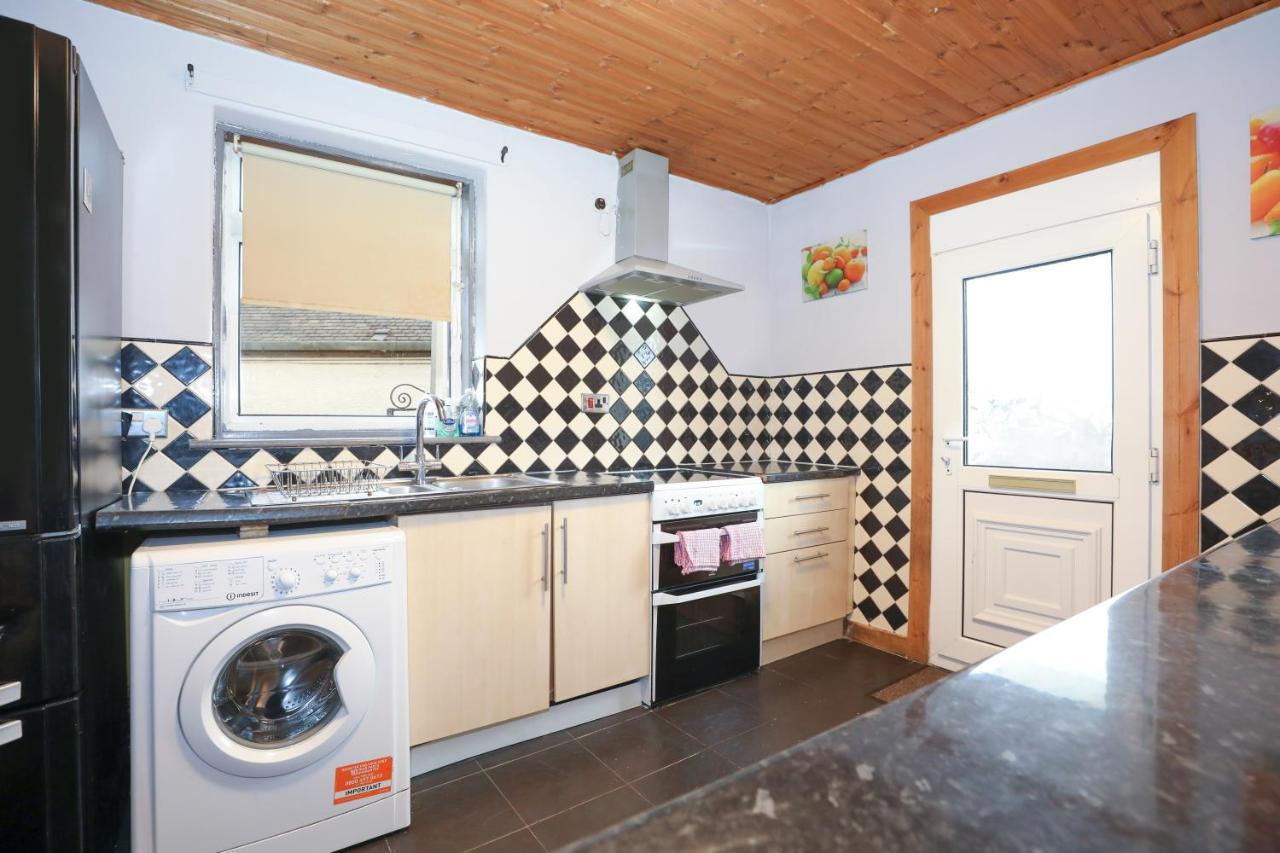 Beautiful 4 Bedroom Cottage - Ideal Location - Free Parking 에든버러 외부 사진