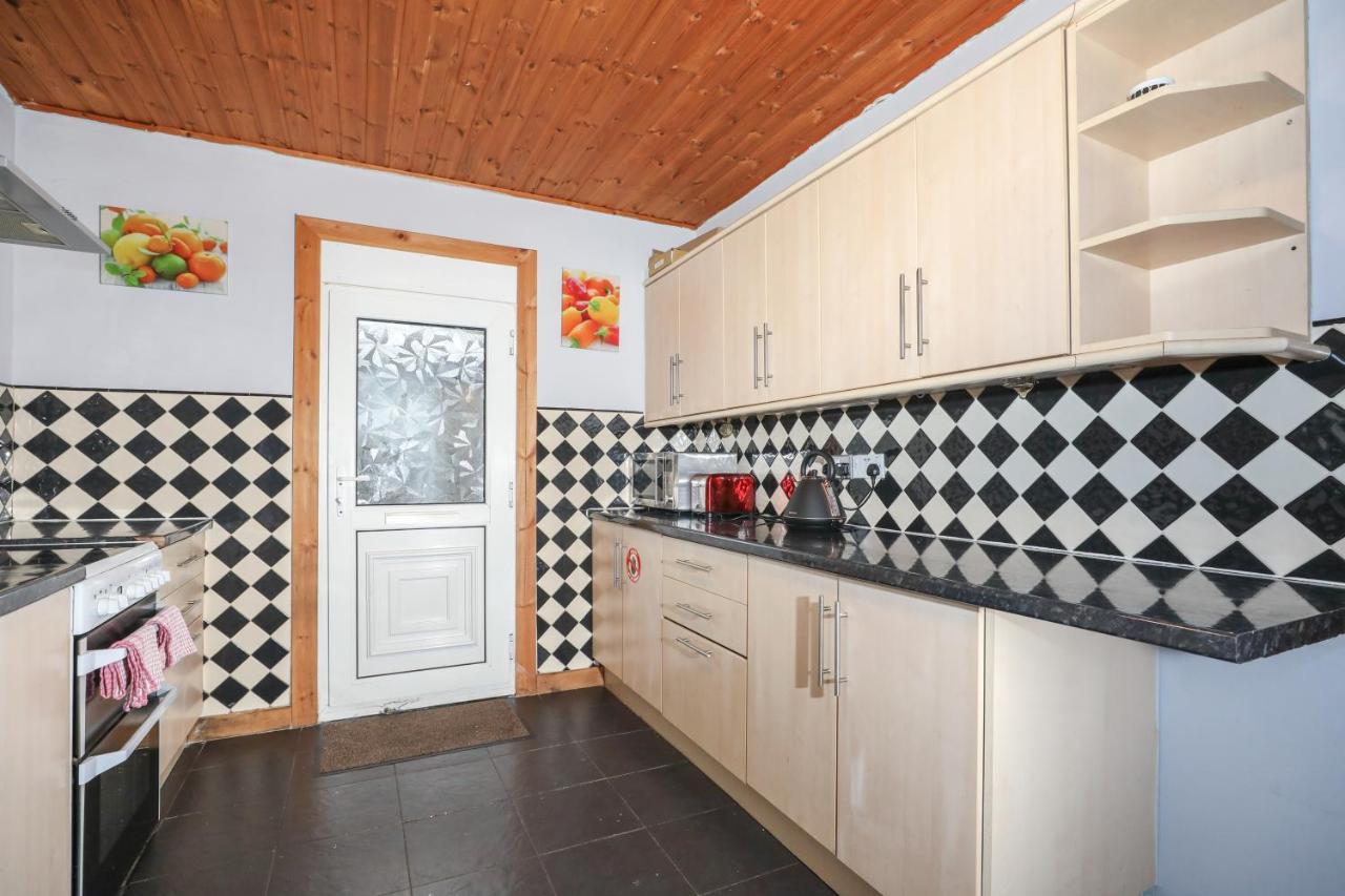 Beautiful 4 Bedroom Cottage - Ideal Location - Free Parking 에든버러 외부 사진