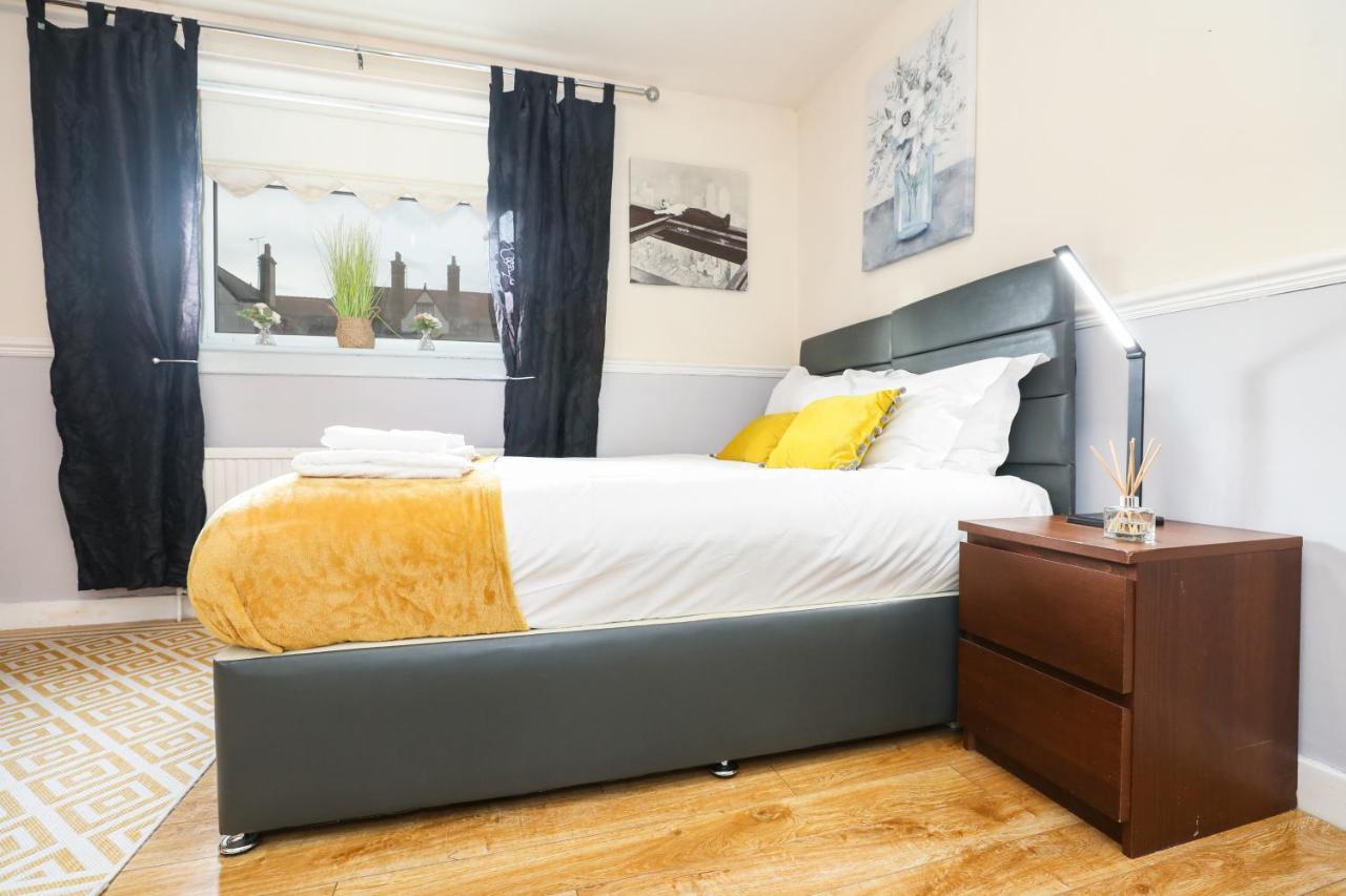 Beautiful 4 Bedroom Cottage - Ideal Location - Free Parking 에든버러 외부 사진