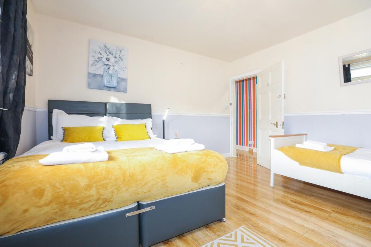 Beautiful 4 Bedroom Cottage - Ideal Location - Free Parking 에든버러 외부 사진