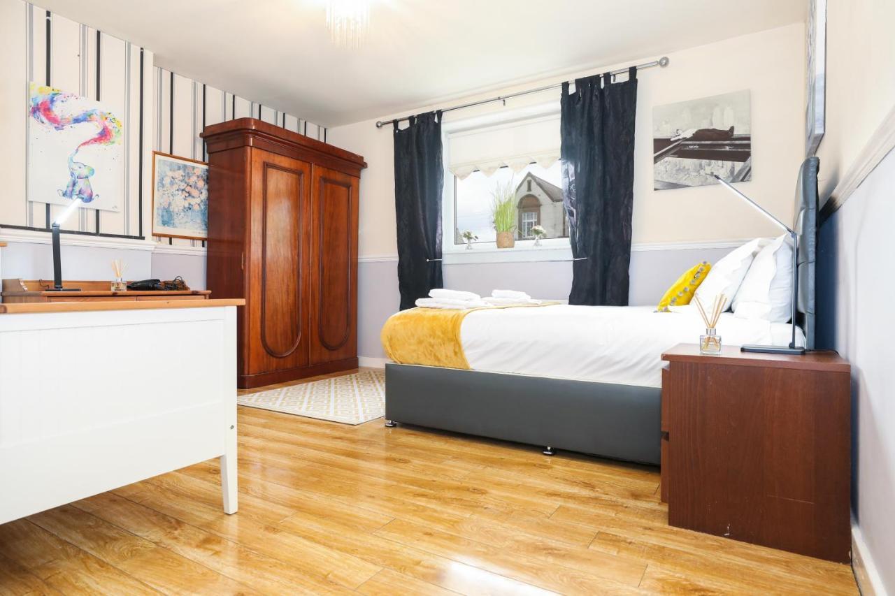 Beautiful 4 Bedroom Cottage - Ideal Location - Free Parking 에든버러 외부 사진